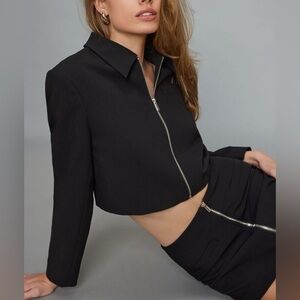 Dynamite zipped cropped blazer